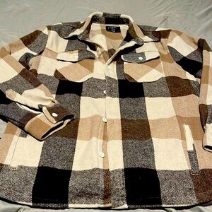 Rue 21 Brown Large heavy duty coat